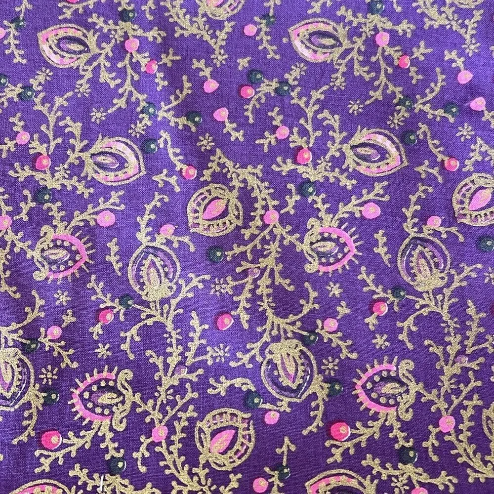 Pottery Barn Purple Table Runner + 6 Napkins